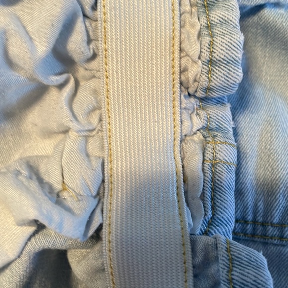 Plaid & Plain denim jean shorts ruffle-top light wash size L - Picture 9 of 12